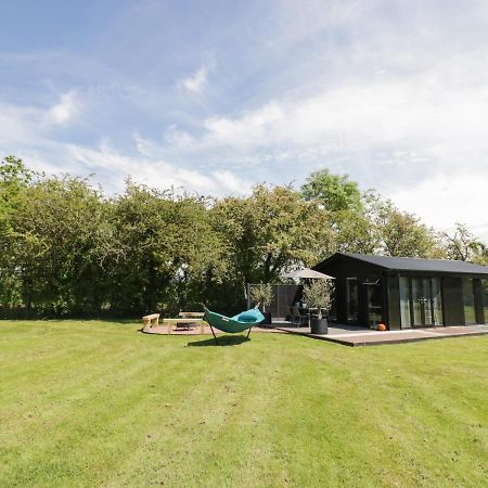 Вилла The Tractor Shed Вустер Экстерьер фото
